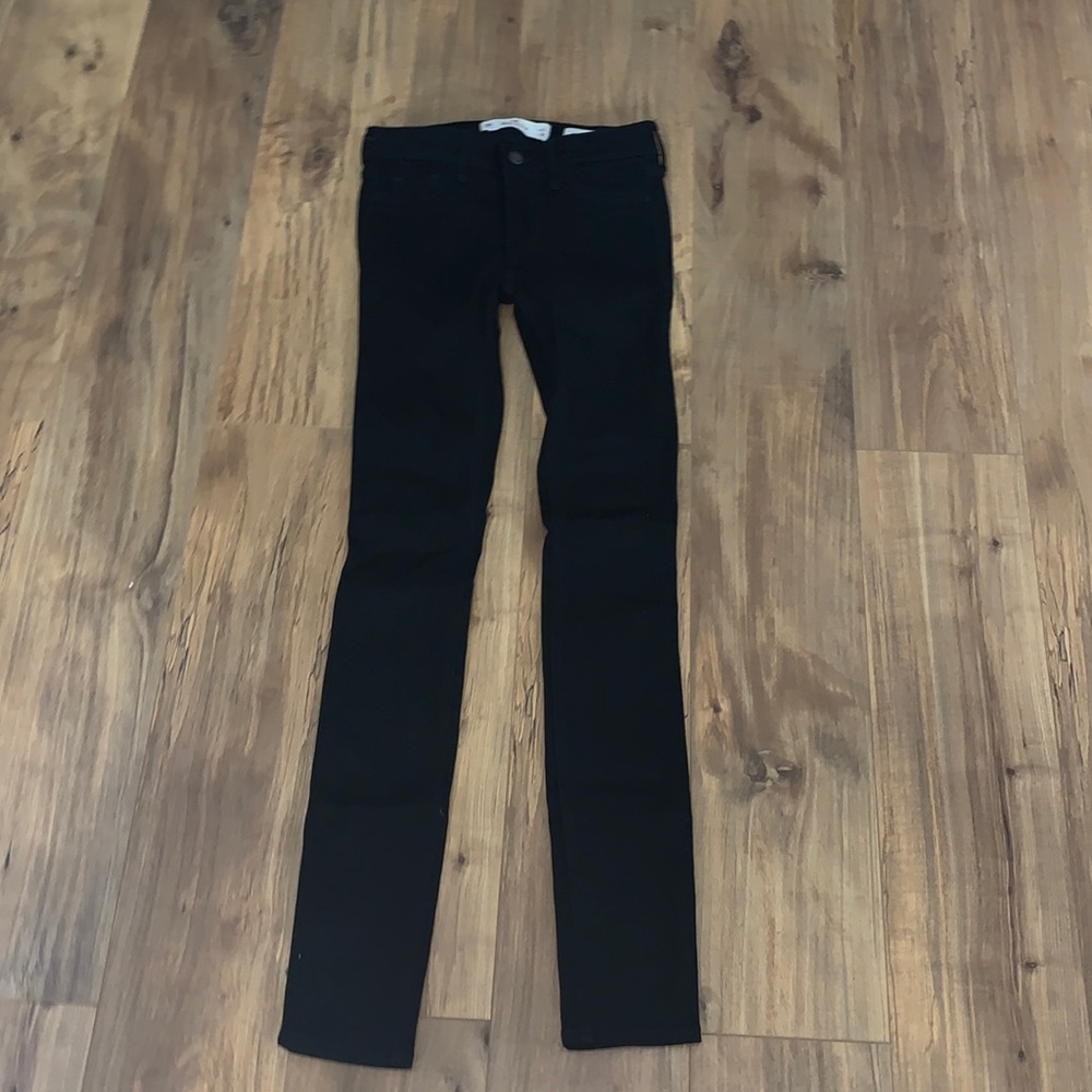 hollister low rise black jeans